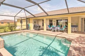Cape Coral Family Home with Grill, Pool and AC!